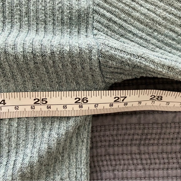 Reitmans cowl neck sweater - Picture 6 of 7